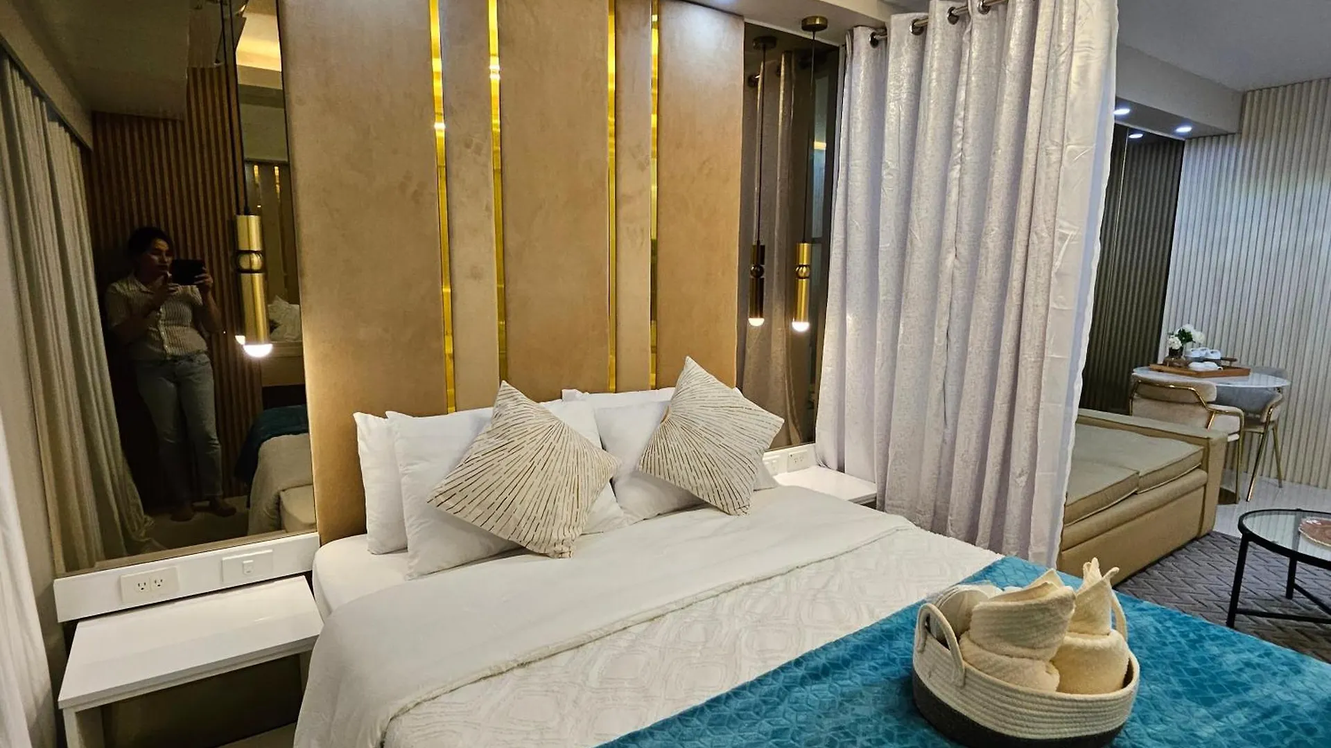 The Glorious Haven Near Moa Apartment Manila 0*,